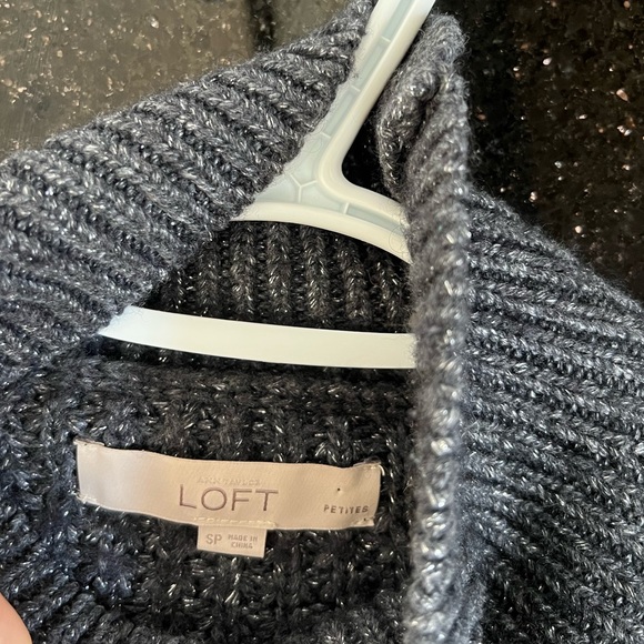 LOFT Ann Taylor Petites Wool Sweater - Picture 3 of 4